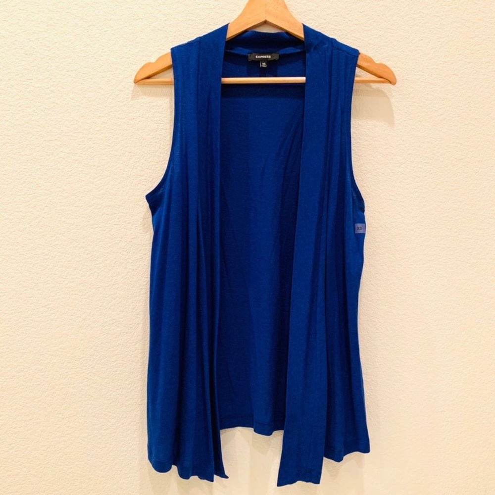 NWOT Epress Sleeveless Casual Vest Open Drape